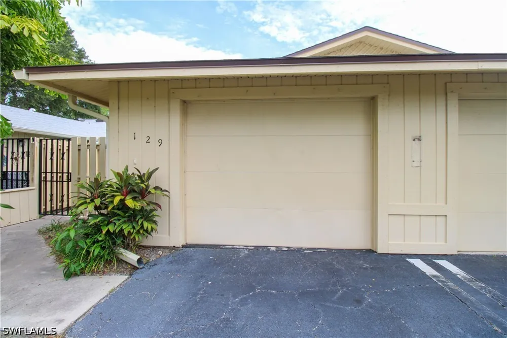Forest Lakes Boulevard #129 Naples, FL 34105