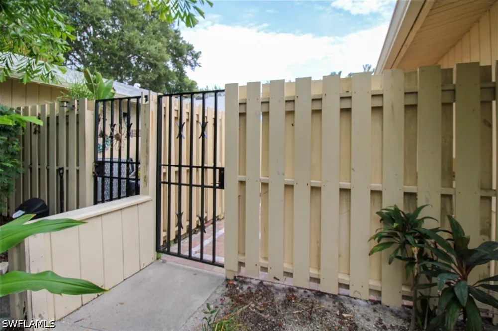 Forest Lakes Boulevard #129 Naples, FL 34105