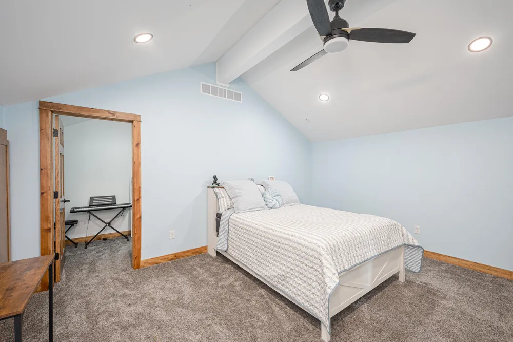 5547 W Duckland Road Sidney, MI 48885