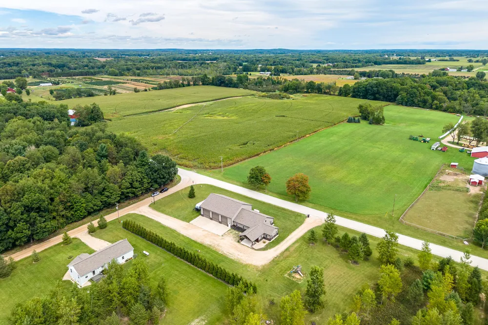 5547 W Duckland Road Sidney, MI 48885