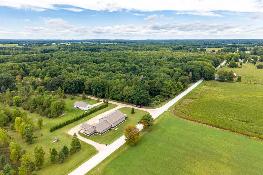 5547 W Duckland Road Sidney, MI 48885
