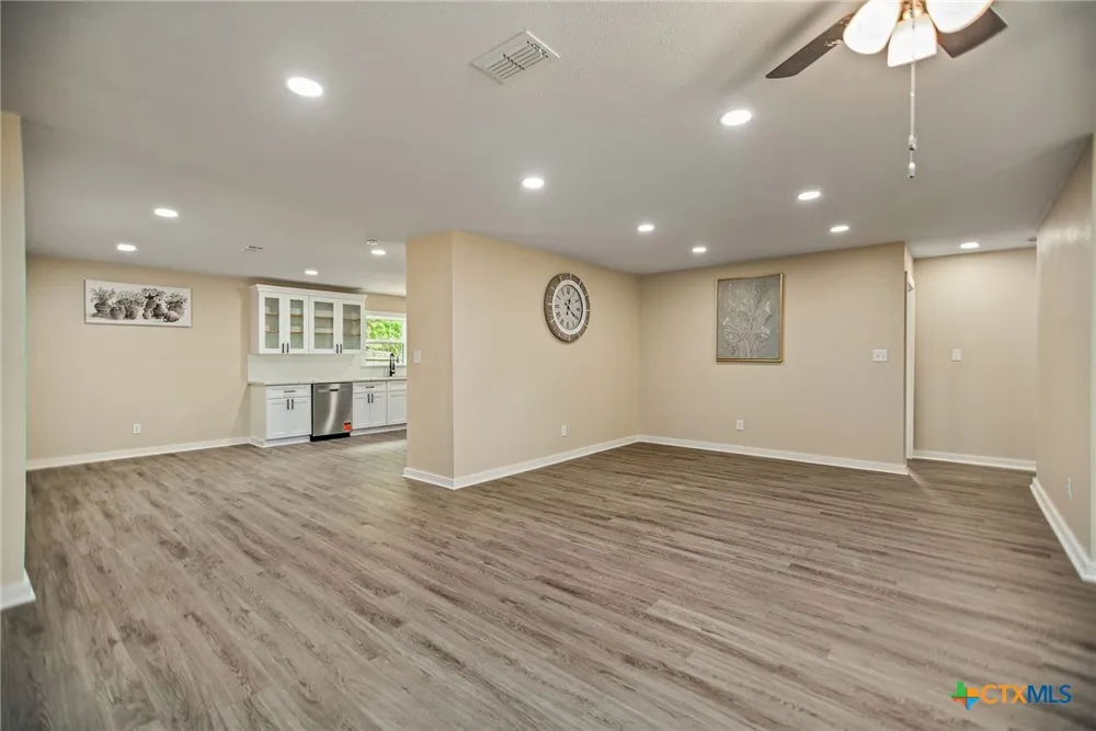 526 Fairmont Street Port Lavaca, TX 77979