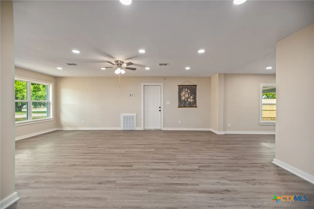 526 Fairmont Street Port Lavaca, TX 77979