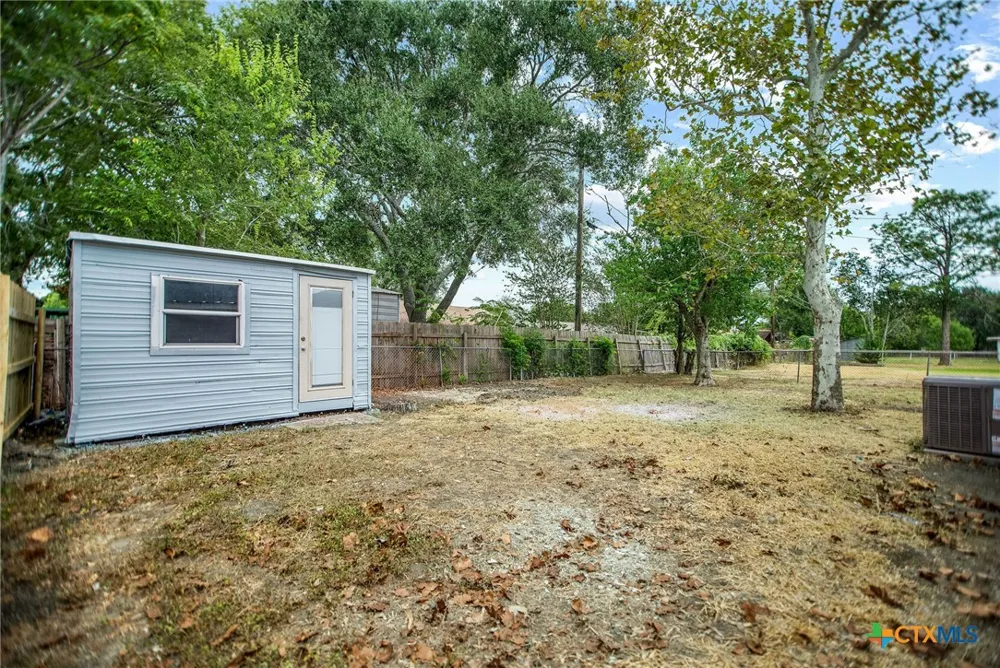 526 Fairmont Street Port Lavaca, TX 77979