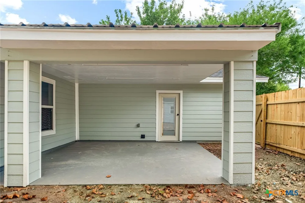 526 Fairmont Street Port Lavaca, TX 77979