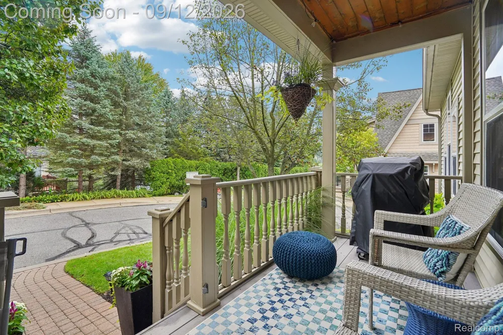 315 W Commerce Street Milford Village, MI 48381