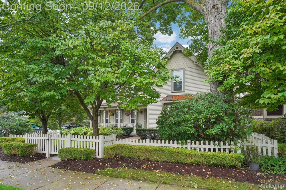 315 W Commerce Street Milford Village, MI 48381
