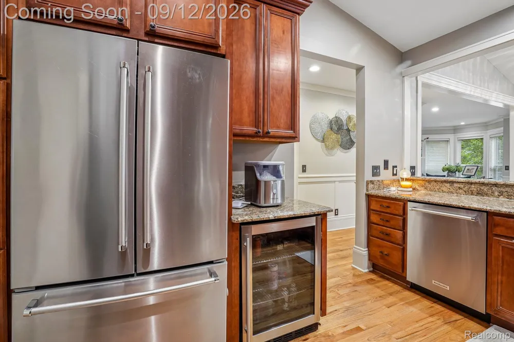 315 W Commerce Street Milford Village, MI 48381
