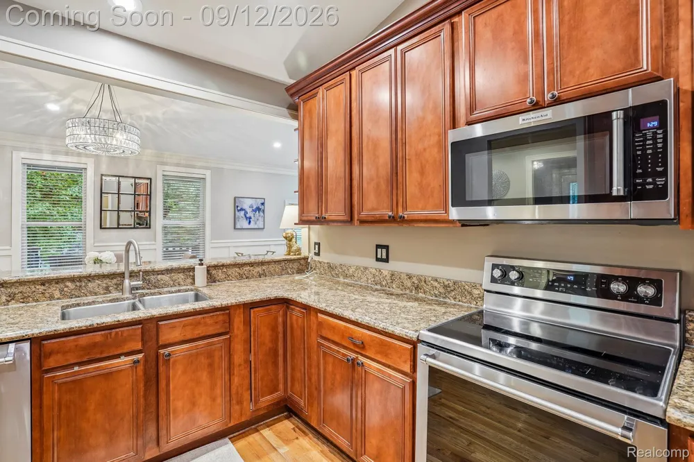 315 W Commerce Street Milford Village, MI 48381