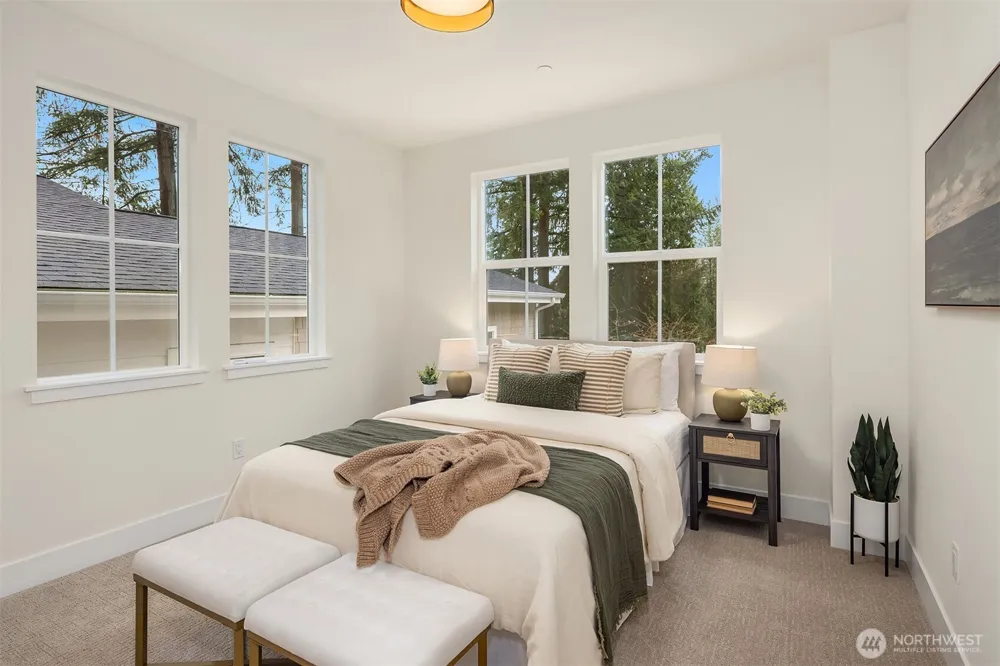 11812 NE 103rd Place Kirkland, WA 98033