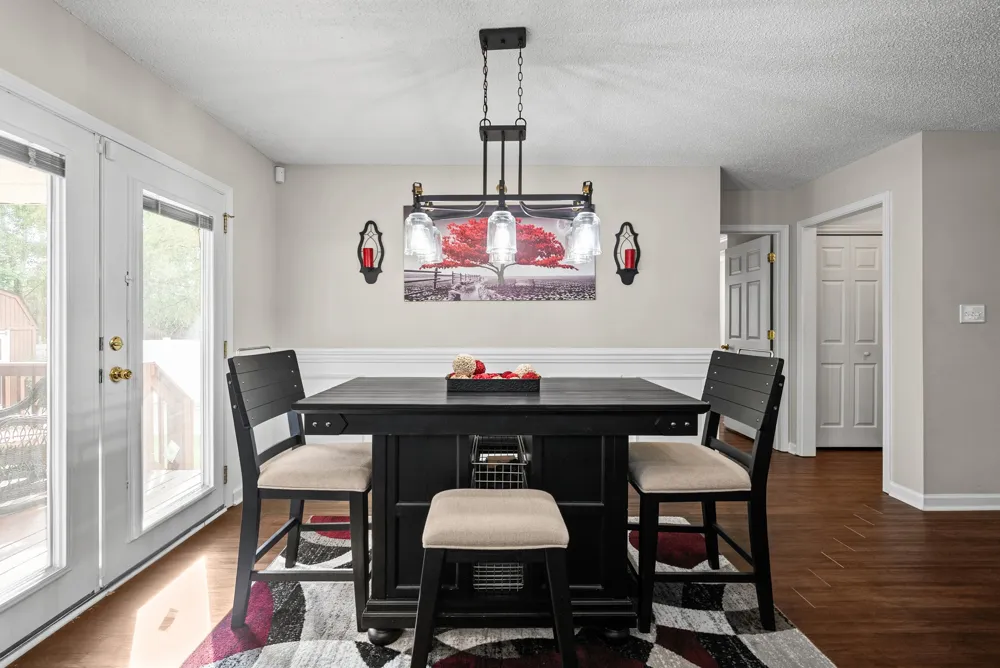 2622 Del Ray Dr Clarksville, TN 37040