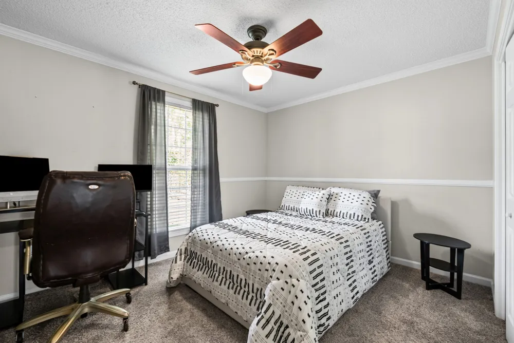 2622 Del Ray Dr Clarksville, TN 37040