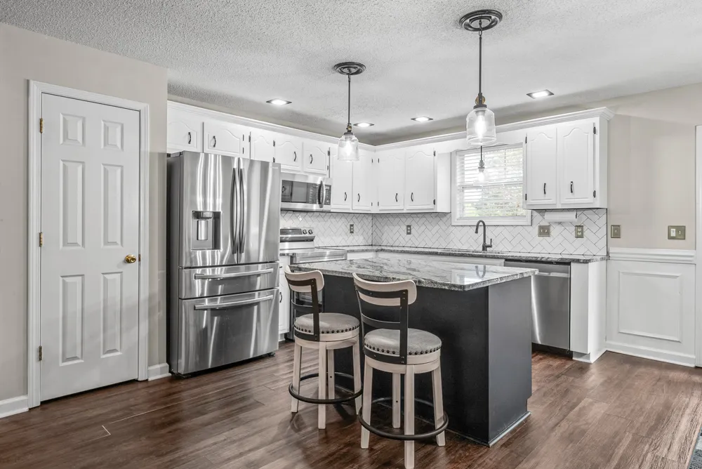 2622 Del Ray Dr Clarksville, TN 37040