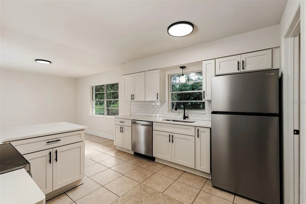 203 WOODLAND TRAIL Auburndale, FL 33823