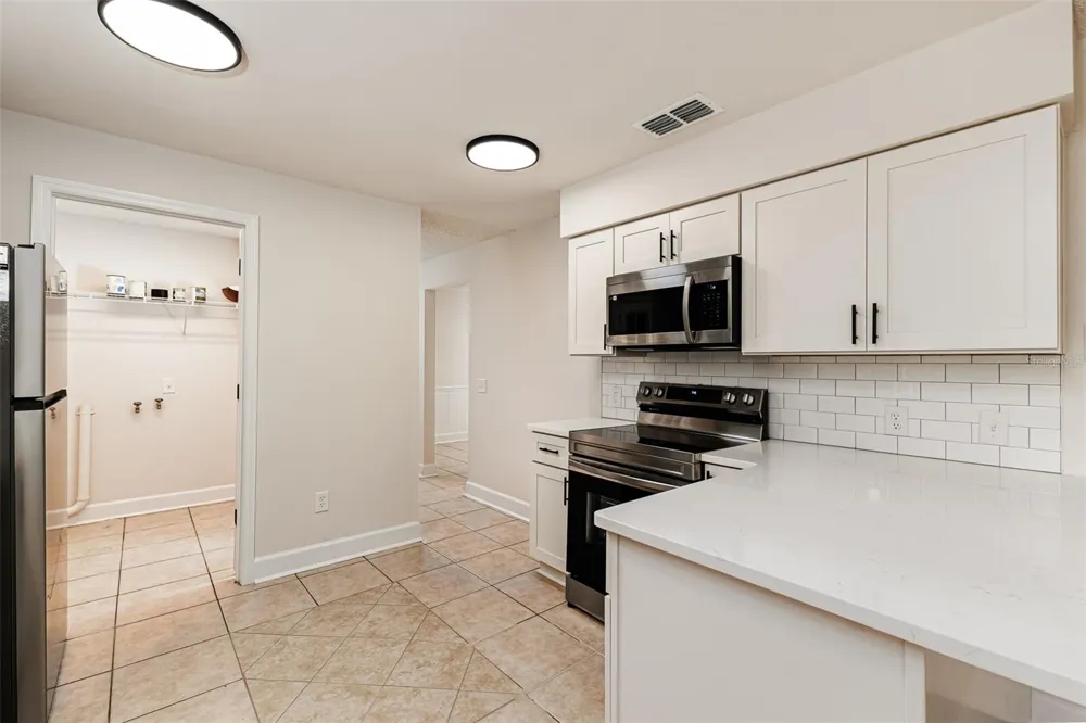 203 WOODLAND TRAIL Auburndale, FL 33823