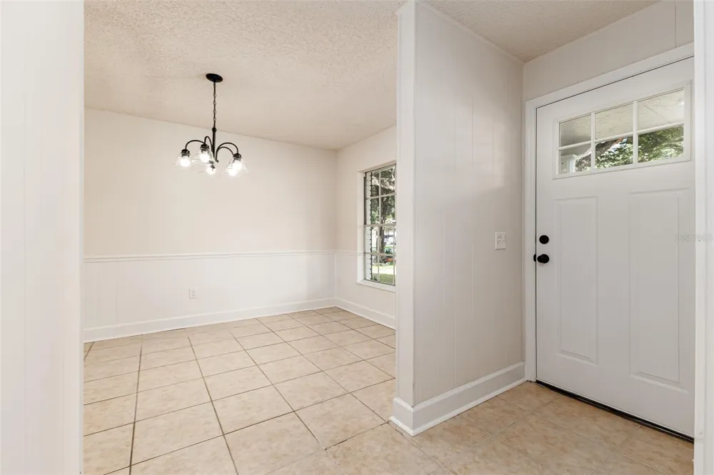 203 WOODLAND TRAIL Auburndale, FL 33823