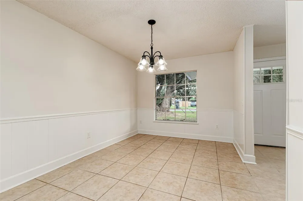 203 WOODLAND TRAIL Auburndale, FL 33823