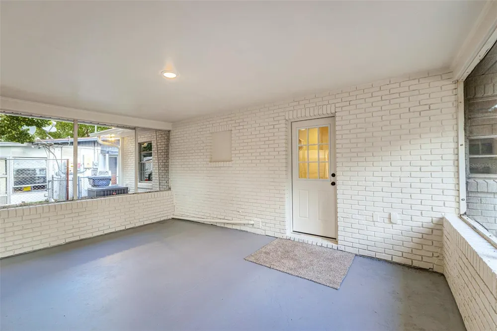 203 WOODLAND TRAIL Auburndale, FL 33823