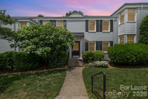 564 Wakefield Drive #B