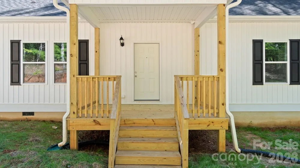 2820 rock chimney Circle Lancaster, SC 29720