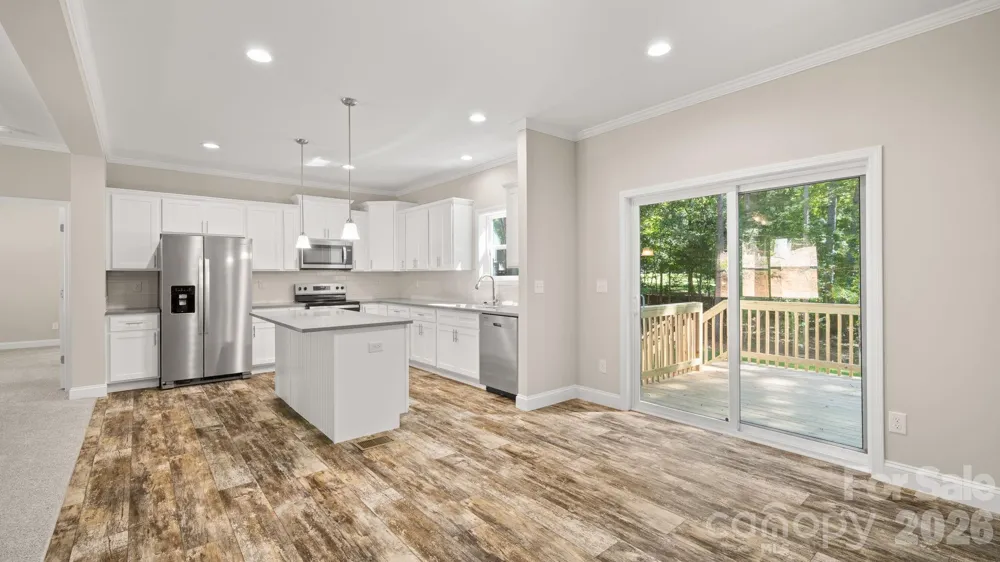 2820 rock chimney Circle Lancaster, SC 29720