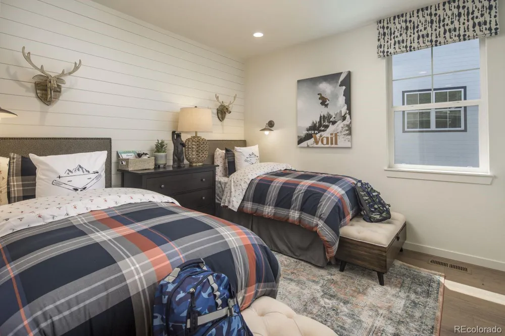 8405 S Winnipeg Court Aurora, CO 80016