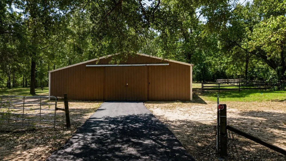 919 Mccaleb Road Montgomery, TX 77356