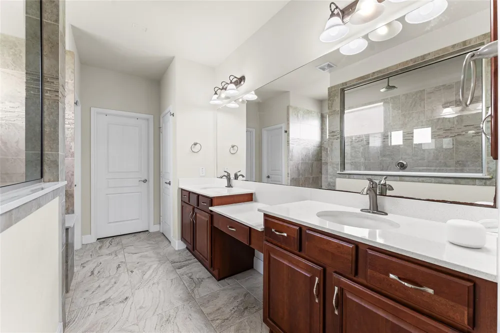 15723 Huddleston Drive Drive Cypress, TX 77429