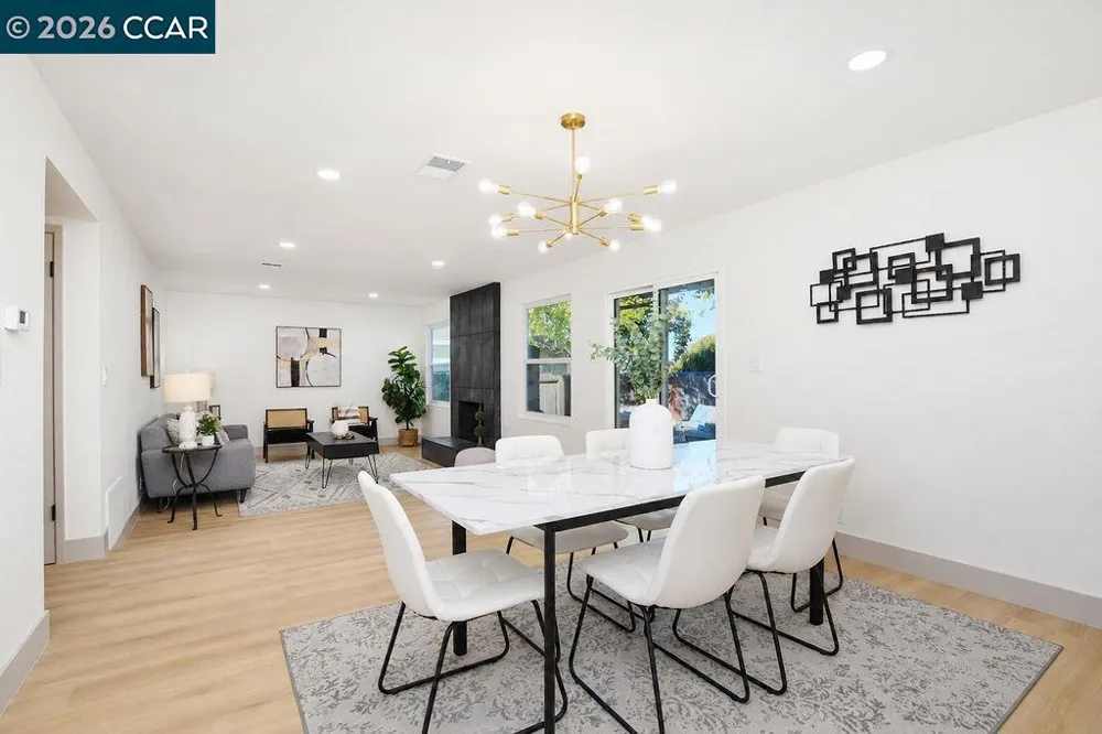 2261 Del Monte Dr San Pablo, CA 94806
