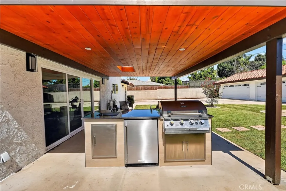 2301 Lowell Santa Ana, CA 92706