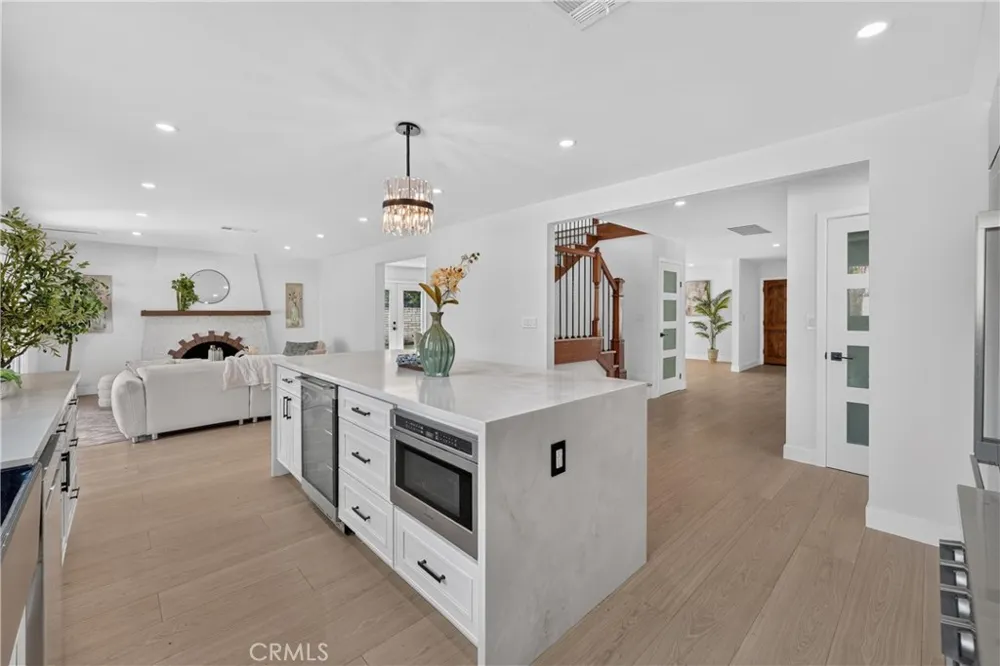 2301 Lowell Santa Ana, CA 92706