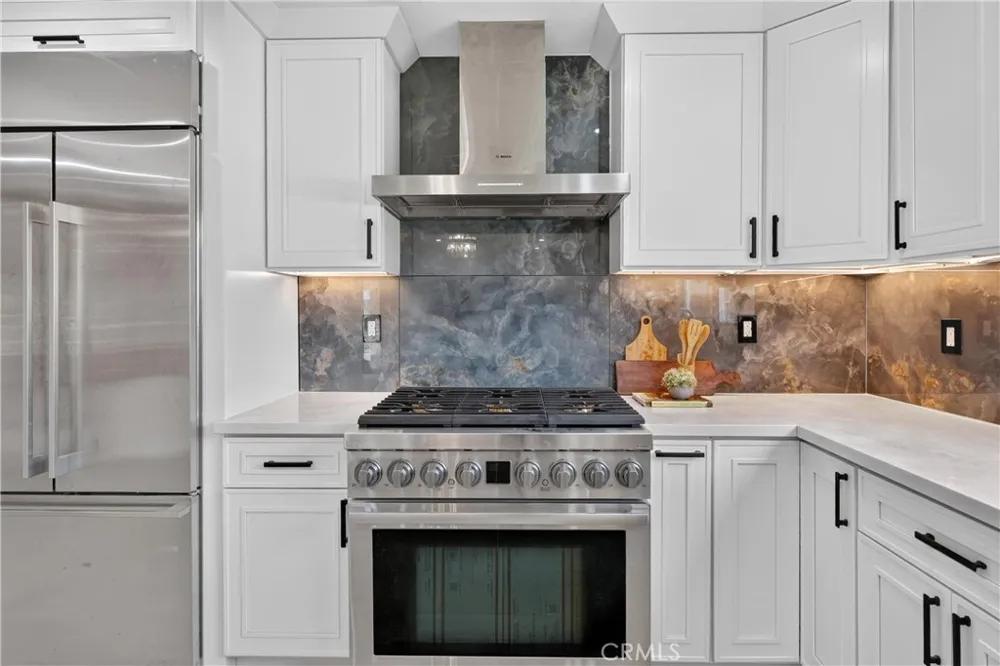 2301 Lowell Santa Ana, CA 92706