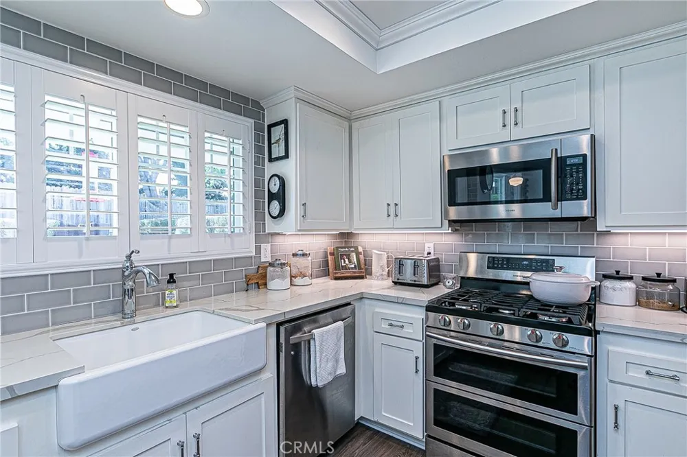 1414 Oak Knoll Santa Maria, CA 93455