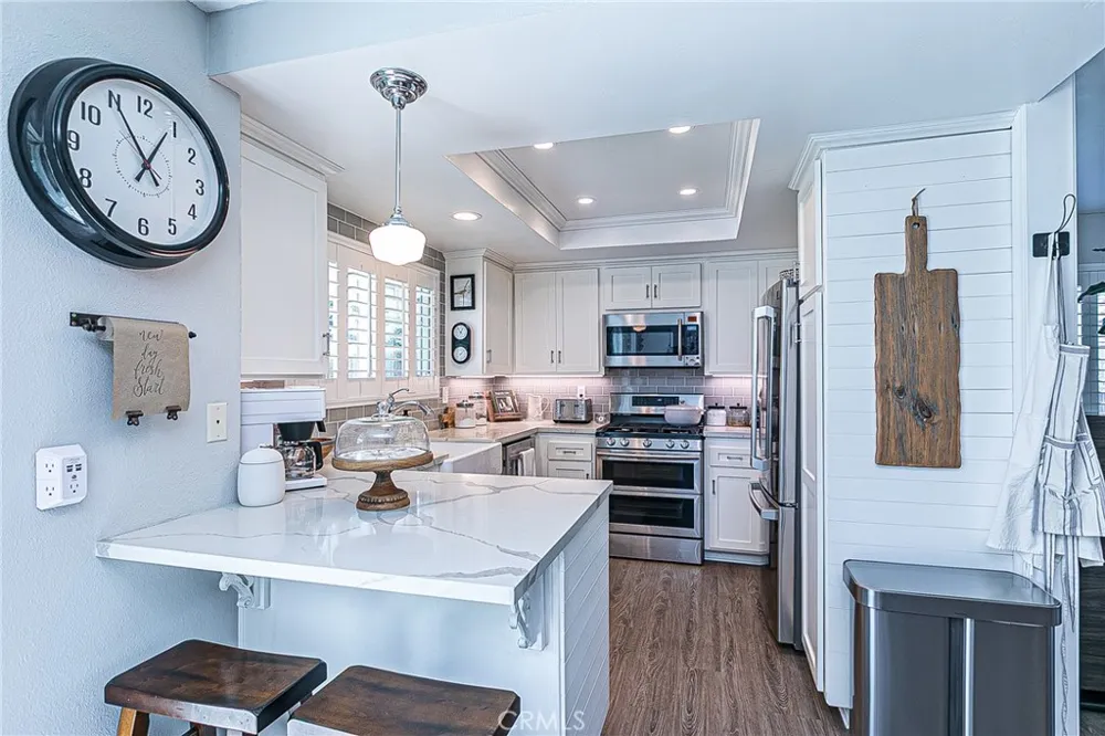 1414 Oak Knoll Santa Maria, CA 93455