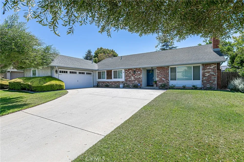 1414 Oak Knoll Santa Maria, CA 93455