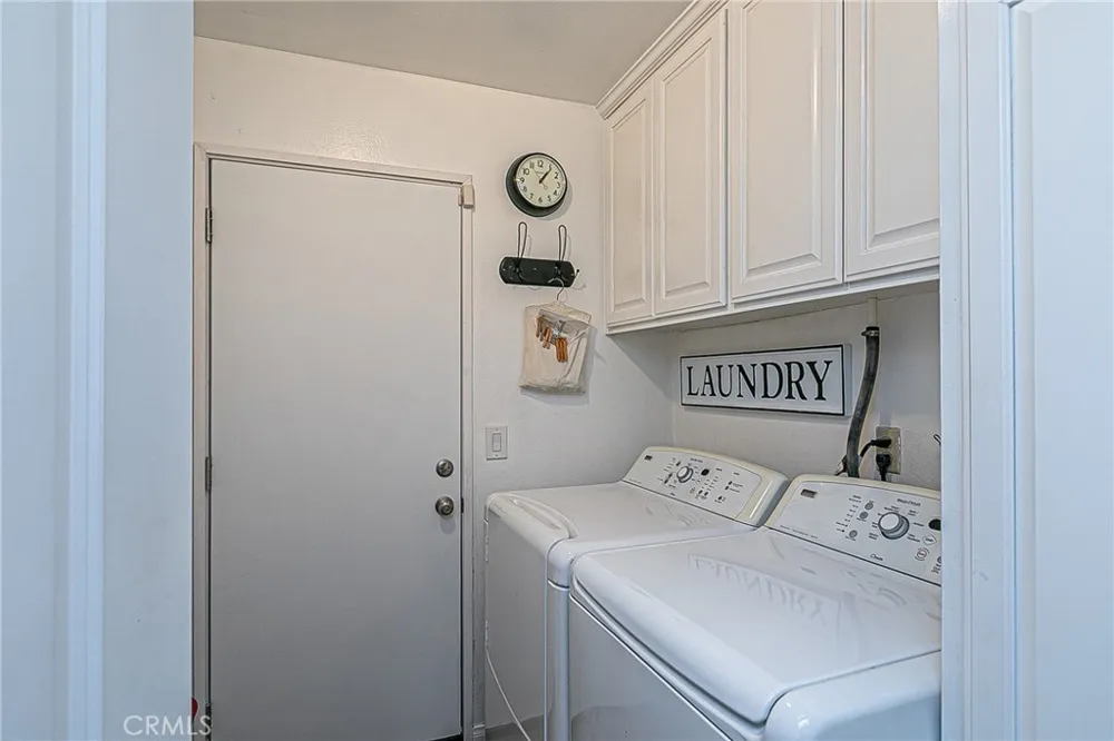 1414 Oak Knoll Santa Maria, CA 93455