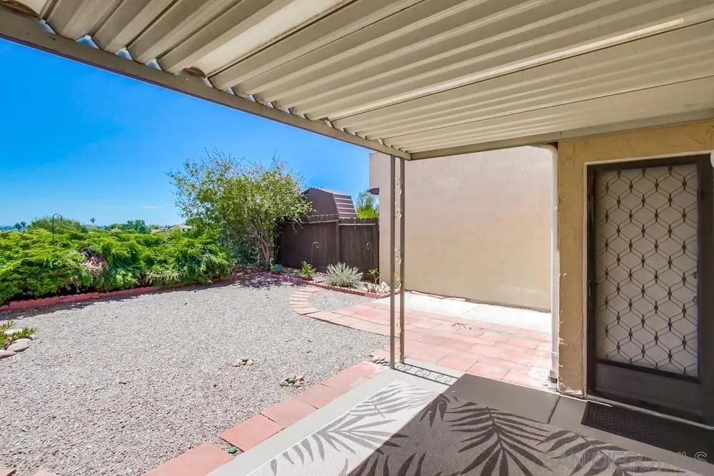 4755 Live Oak Ct Oceanside, CA 92056