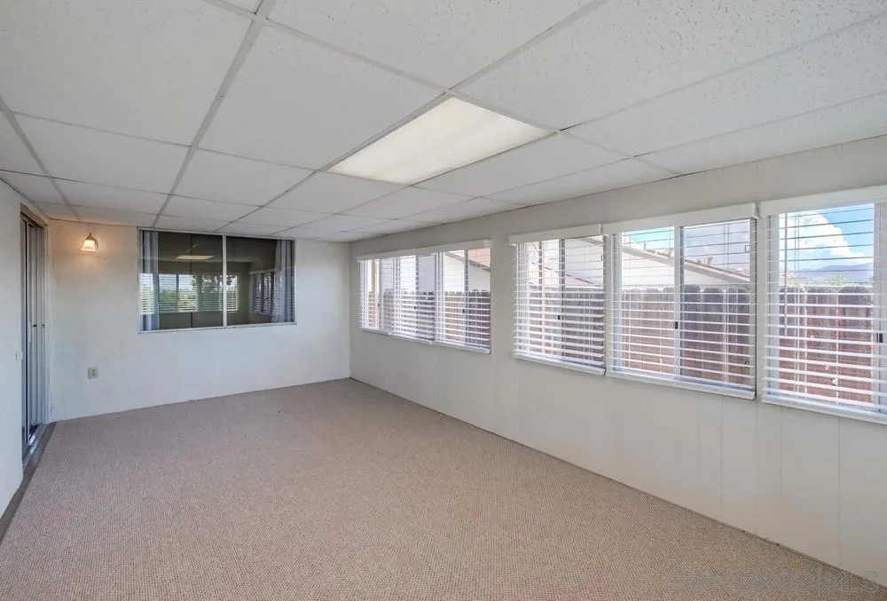 4755 Live Oak Ct Oceanside, CA 92056