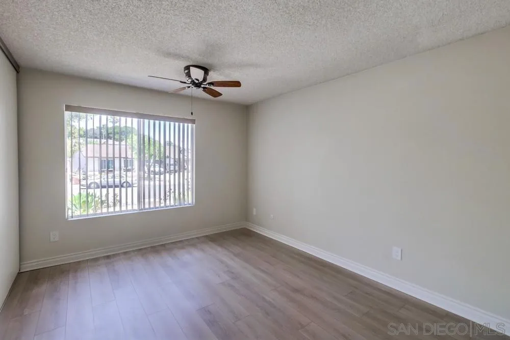 4755 Live Oak Ct Oceanside, CA 92056