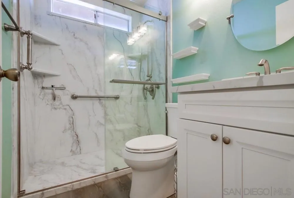 4755 Live Oak Ct Oceanside, CA 92056