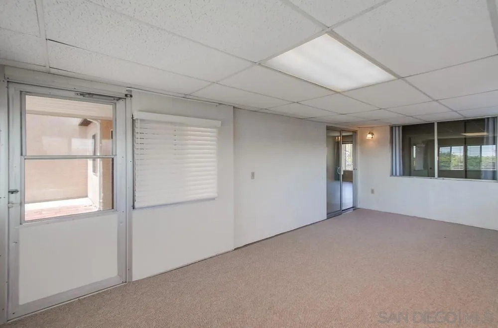 4755 Live Oak Ct Oceanside, CA 92056