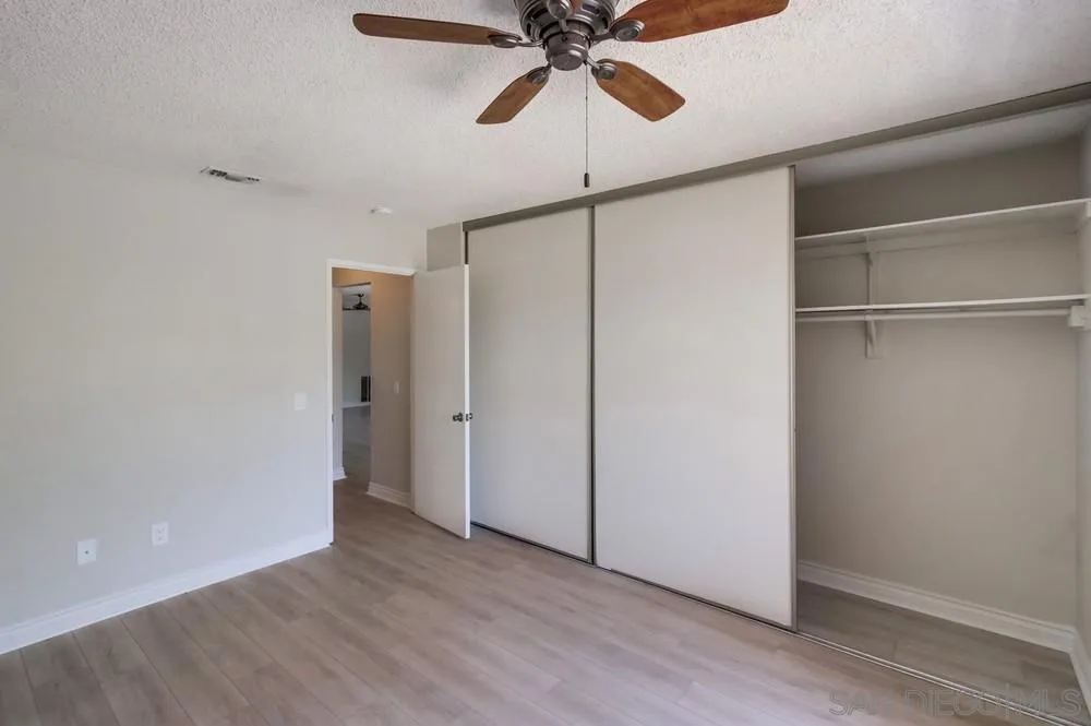 4755 Live Oak Ct Oceanside, CA 92056