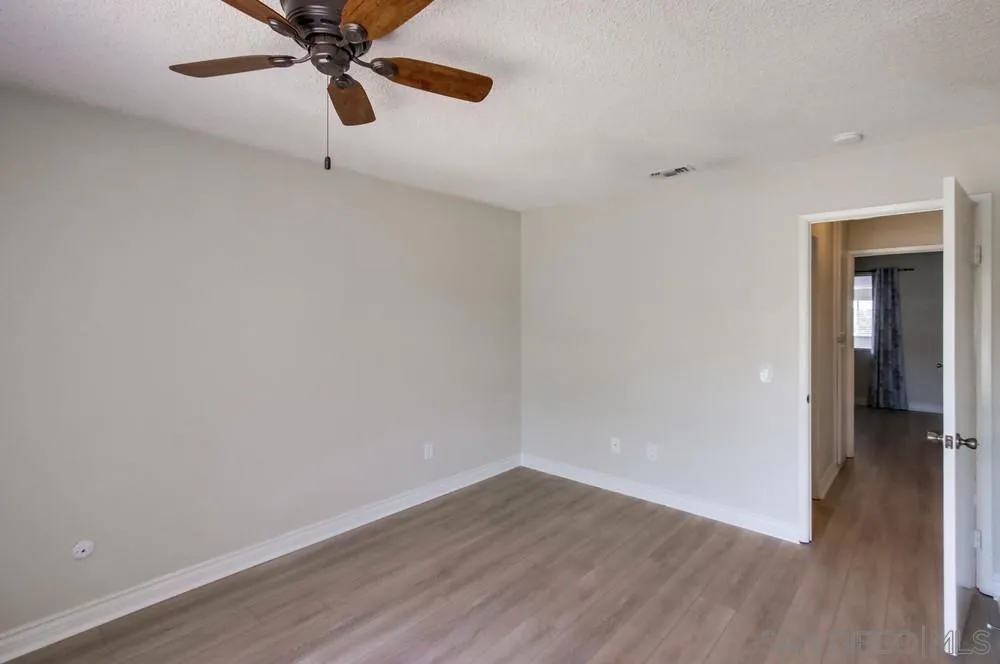 4755 Live Oak Ct Oceanside, CA 92056