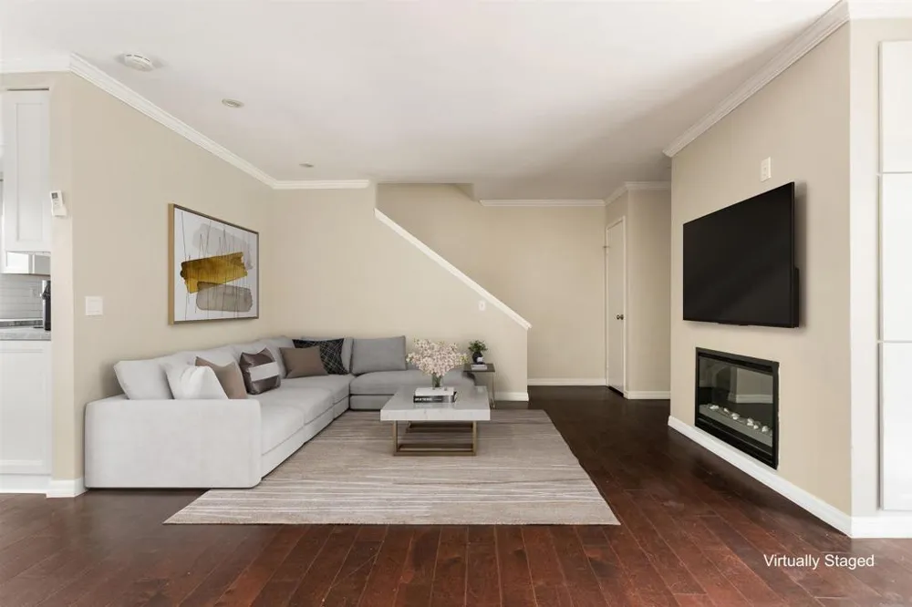 8746 Villa La Jolla Dr #51 La Jolla, CA 92037