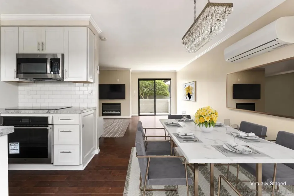 8746 Villa La Jolla Dr #51 La Jolla, CA 92037