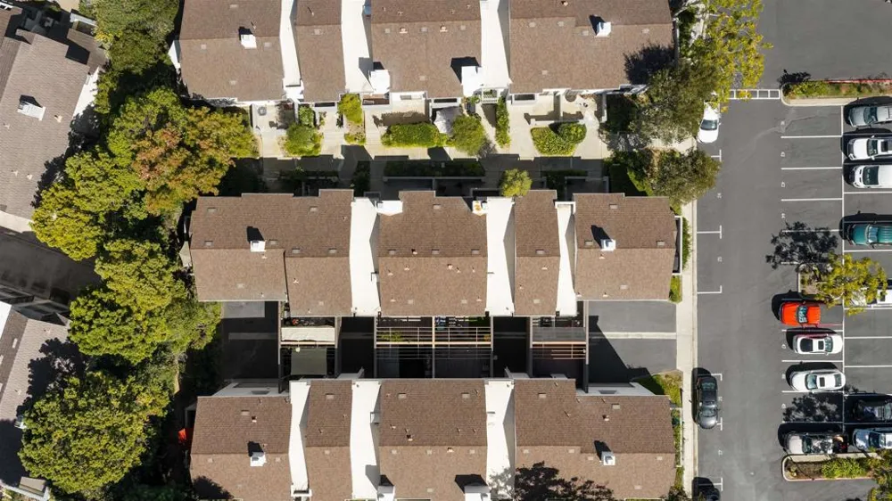 8746 Villa La Jolla Dr #51 La Jolla, CA 92037