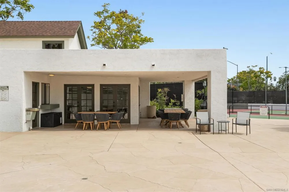 8746 Villa La Jolla Dr #51 La Jolla, CA 92037