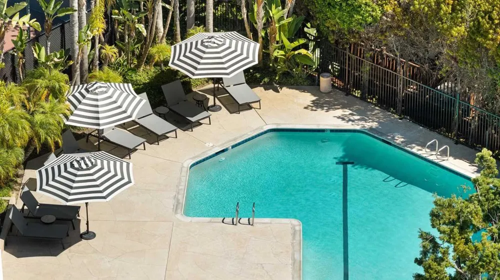8746 Villa La Jolla Dr #51 La Jolla, CA 92037