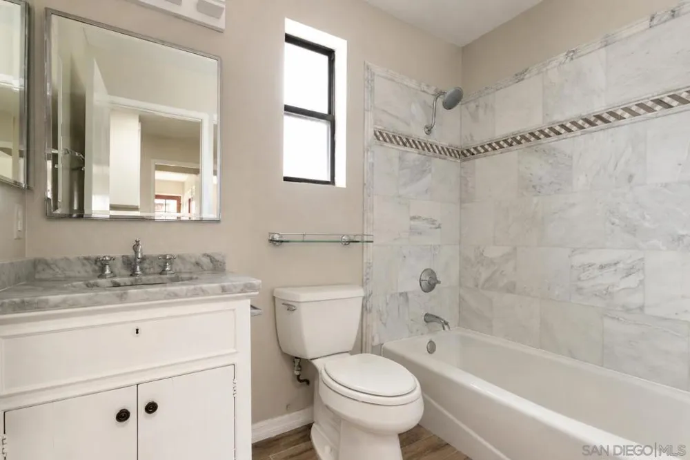 8746 Villa La Jolla Dr #51 La Jolla, CA 92037