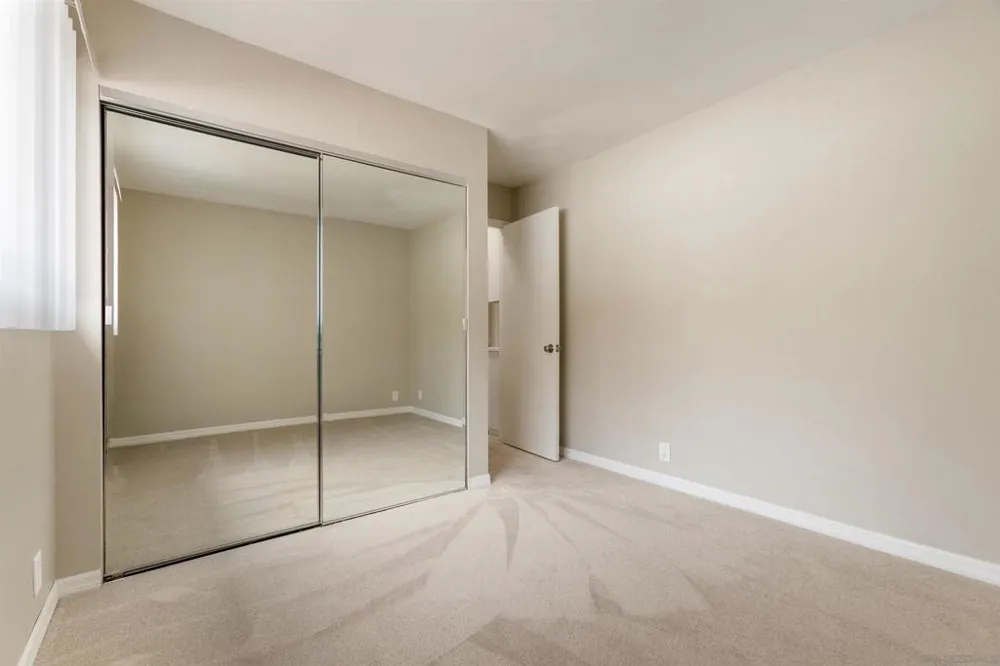8746 Villa La Jolla Dr #51 La Jolla, CA 92037
